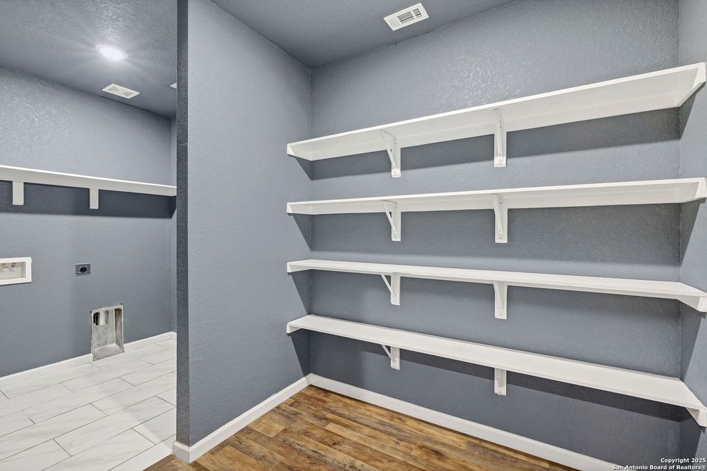 Photo of 3715 Commercial, San Antonio, TX 78221 (MLS # 1929665)