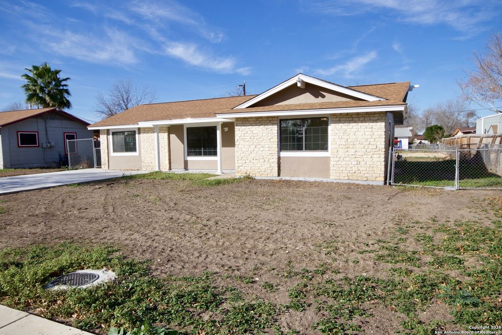 Photo of 7107 Westlawn Dr, San Antonio, TX 78227 (MLS # 1933951)