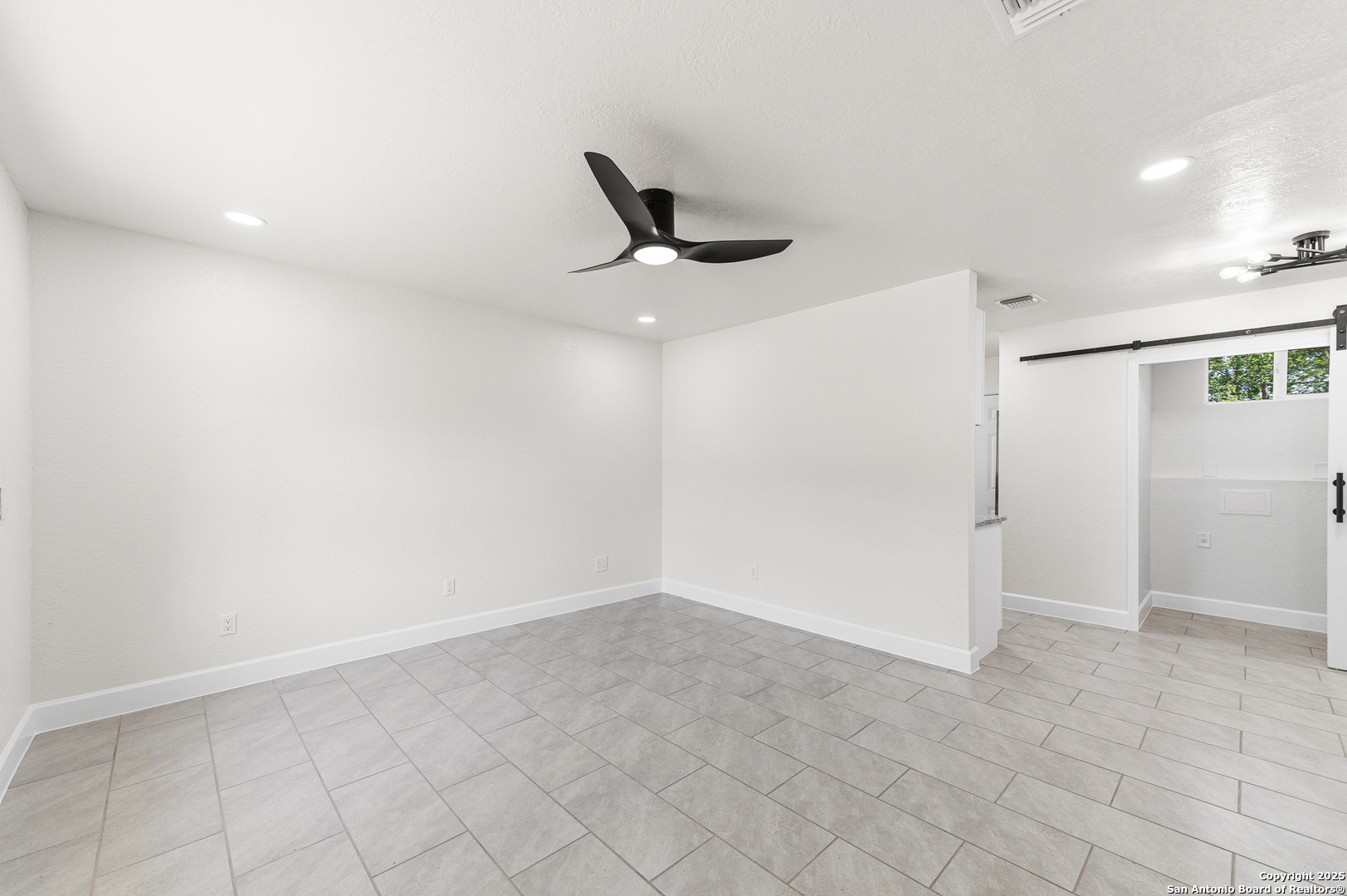 373 Kenmar Dr.