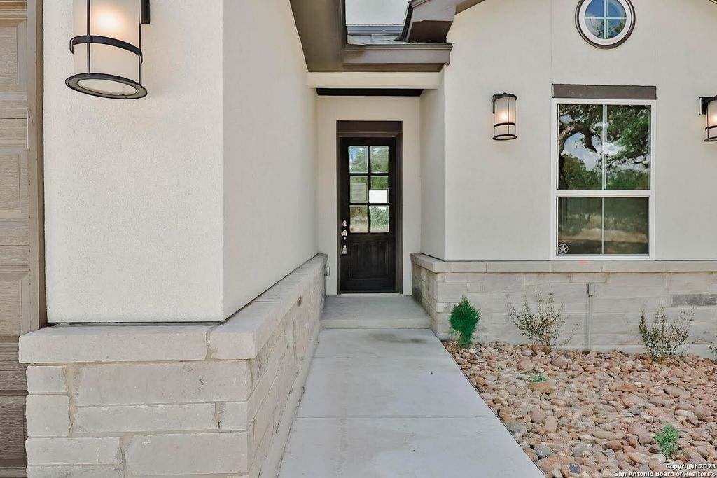 Photo of 1406 PROSPECT, Horseshoe Bay, TX 78657 (MLS # 1734032)