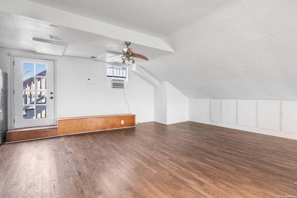 Photo of 235 E Huisache 1303 #1303, San Antonio, TX 78212 (MLS # 1958312)