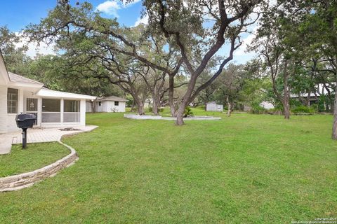 A home in Garden Ridge