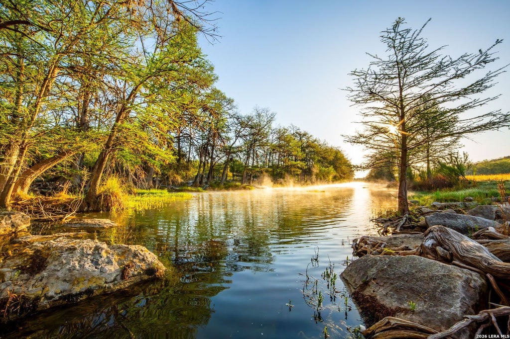 Photo of 567 Bear Creek Road, Kerrville, TX 78028 (MLS # 1946015)