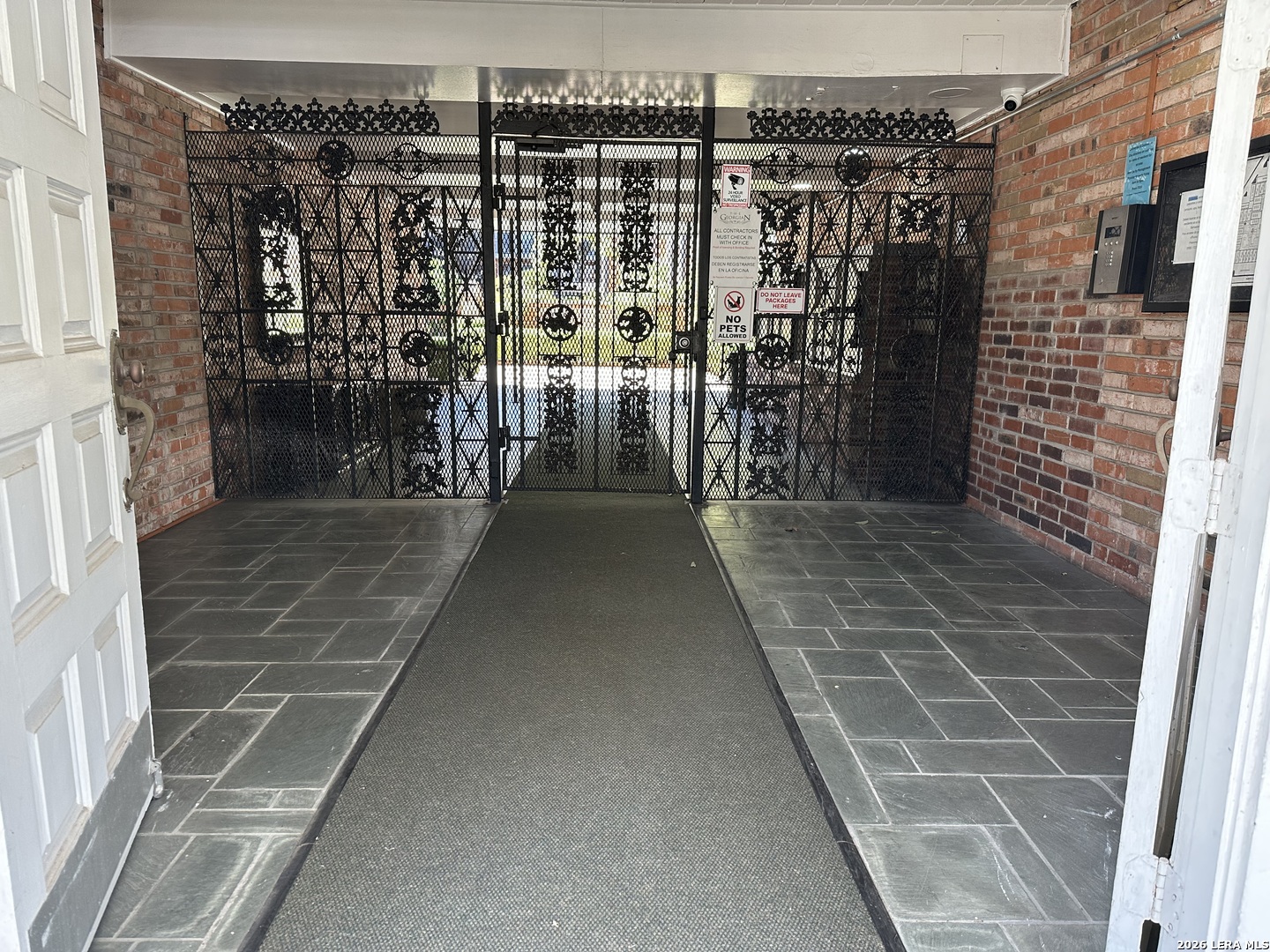 8401 N New Braunfels 213A