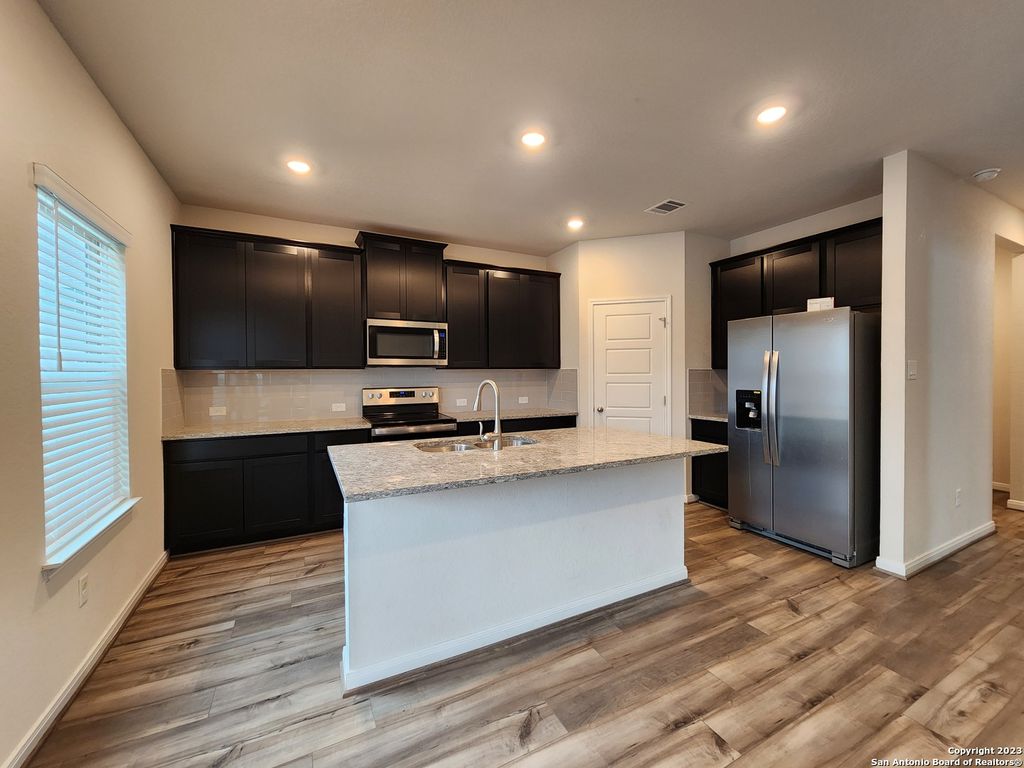 Photo of 1225 Ella Crossing, New Braunfels, TX 78130 (MLS # 1938910)