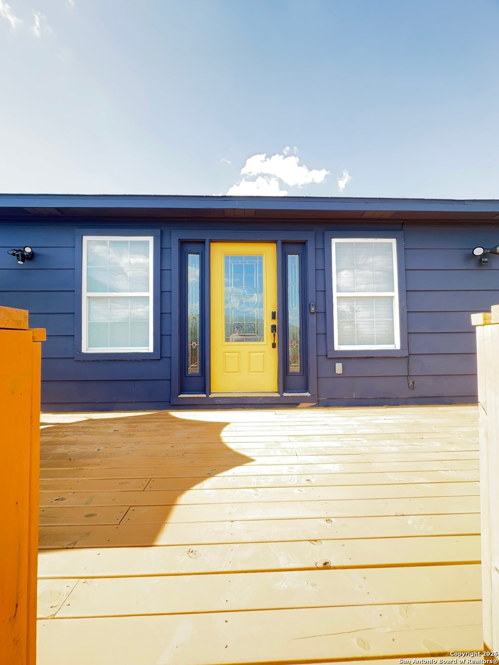 Photo of 1060 Rockmoor, Canyon Lake, TX 78133 (MLS # 1934502)