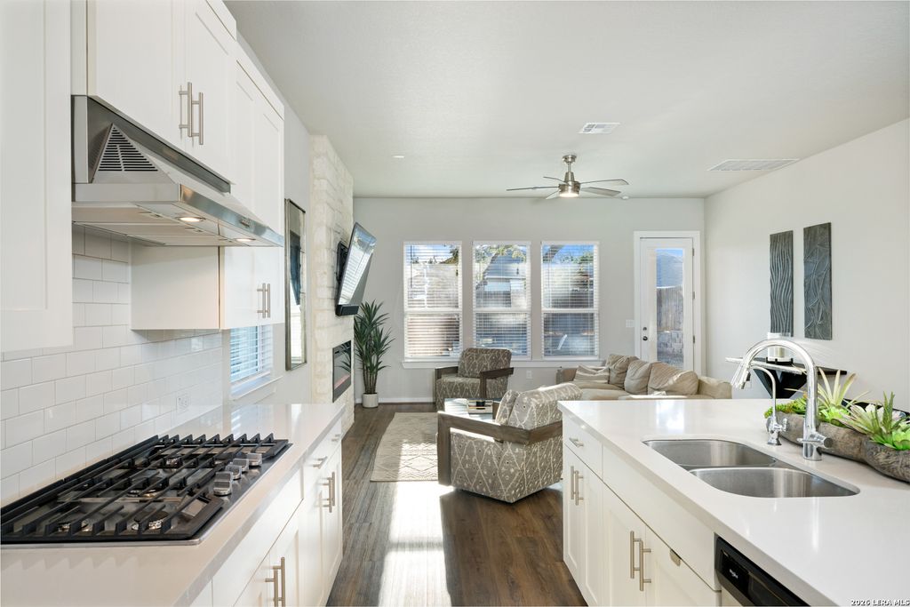 Photo of 31805 Acacia Vsta, Bulverde, TX 78163 (MLS # 1932893)