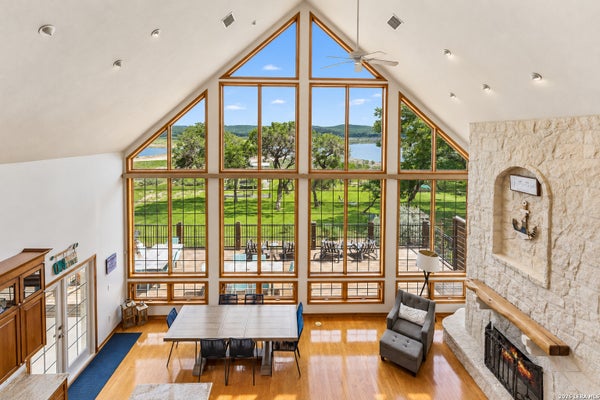 275 LOOKOUT DR, LAKEHILLS, TX 78063 - Image dd2e3d2dd441ae1ff764a1a78bfd9d30/1738653330