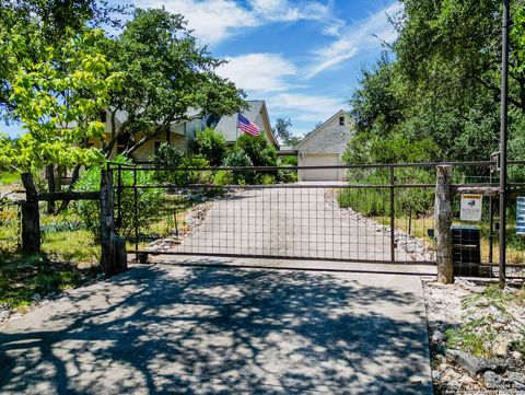 A home in Canyon Lake