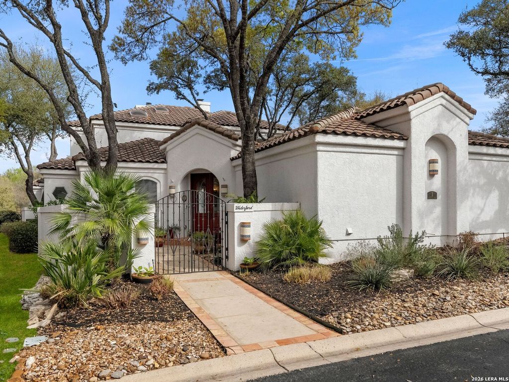 Photo of 1 Waterford Glen, San Antonio, TX 78257 (MLS # 1950732)