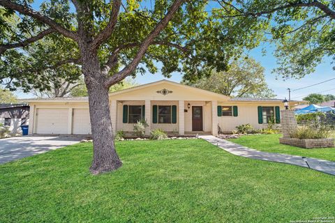 983 Hollyhock New Braunfels TX 78130
