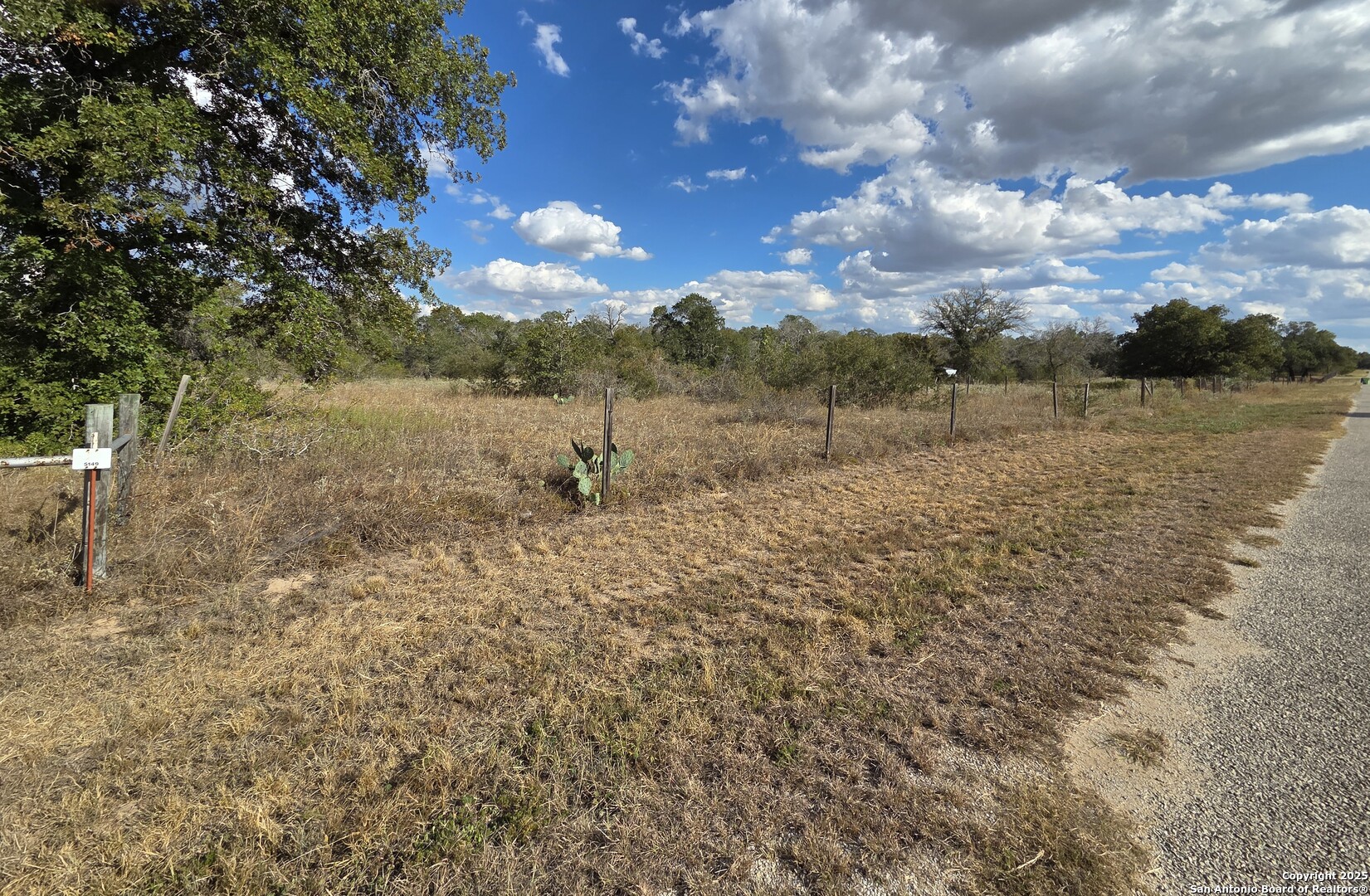 1830 Clear Lake Loop, Poteet, TX, 78065