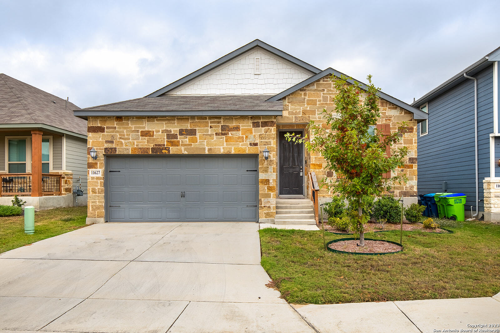 Photo 1 of 34 — 11627 Troubadour Trail, San Antonio, TX 78245