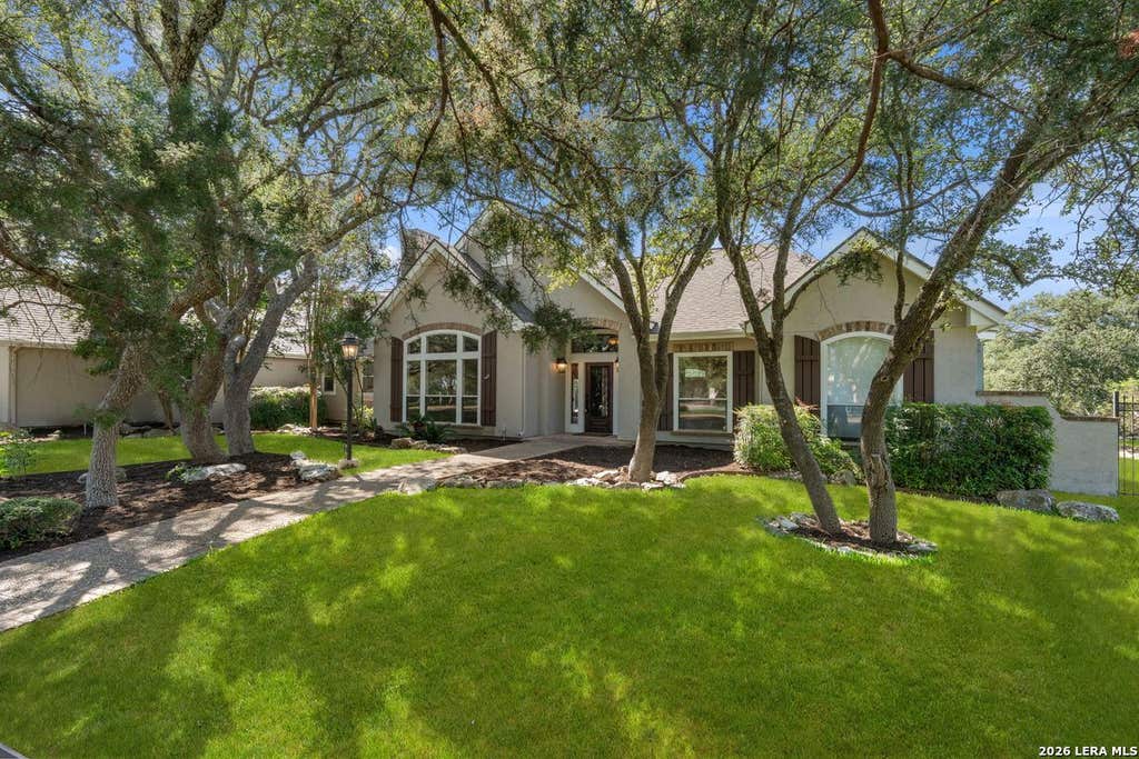 Photo of 5 REMINGTON CIR, San Antonio, TX 78258 (MLS # 2002902)
