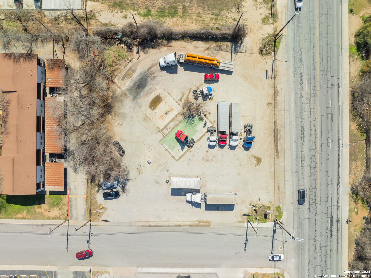 7118 S New Braunfels Ave