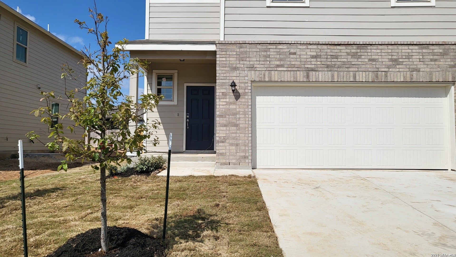 2440 Ayers Dr