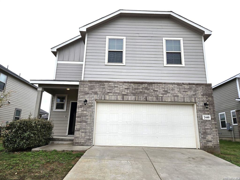 Photo of 2440 Ayers Dr, Seguin, TX 78155 (MLS # 1942636)
