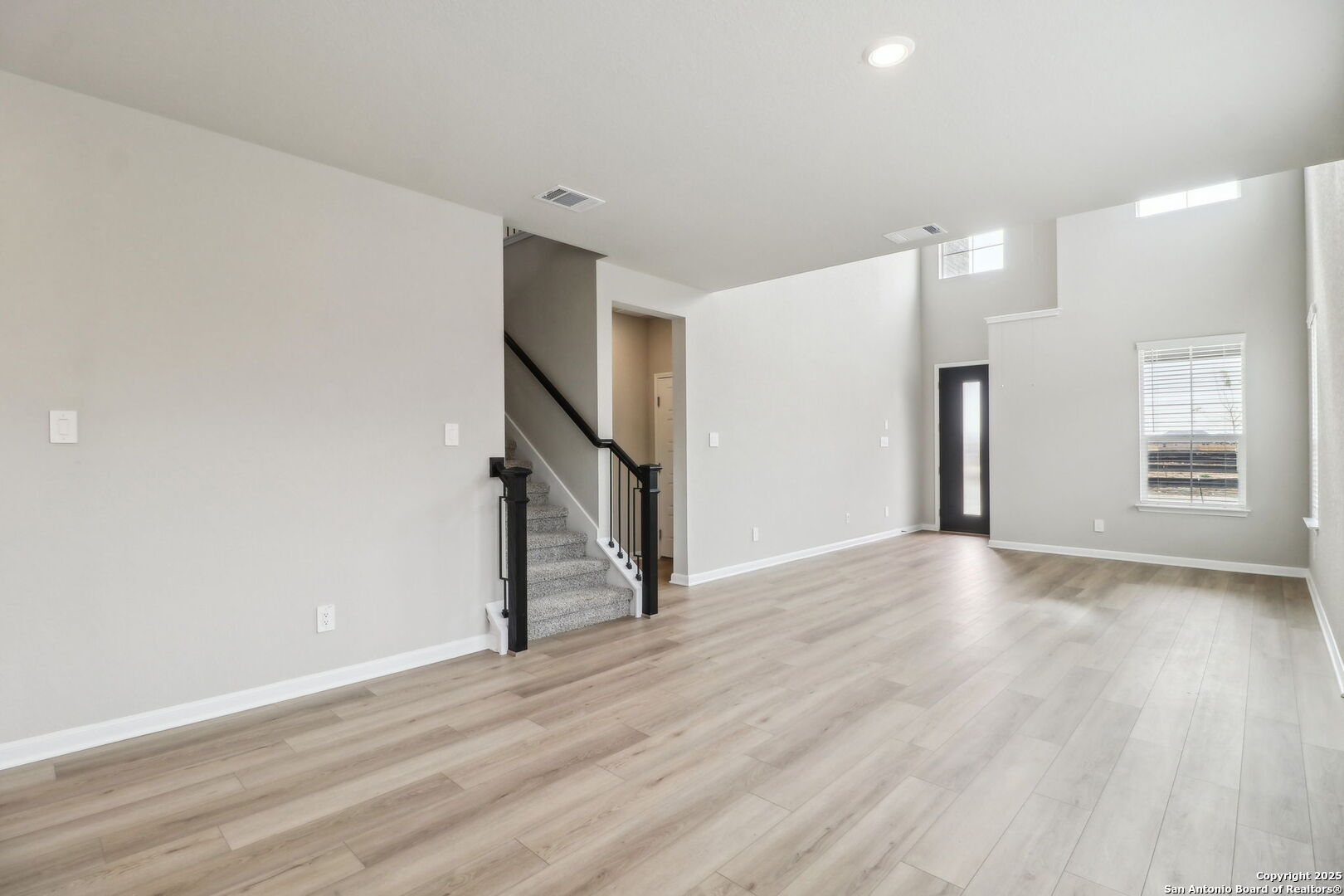 9212 Carmel View