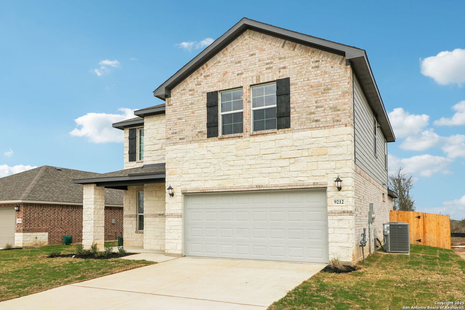 9212 Carmel View