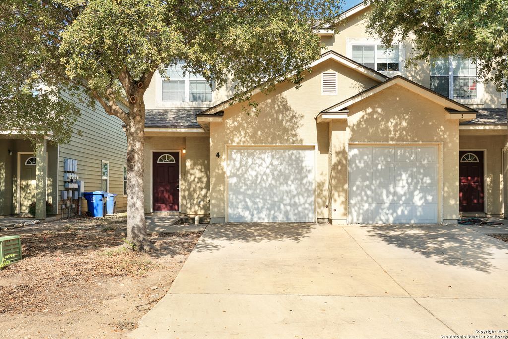 Photo of 7823 KINGSBURY WOOD 4 #4, San Antonio, TX 78240 (MLS # 1914437)