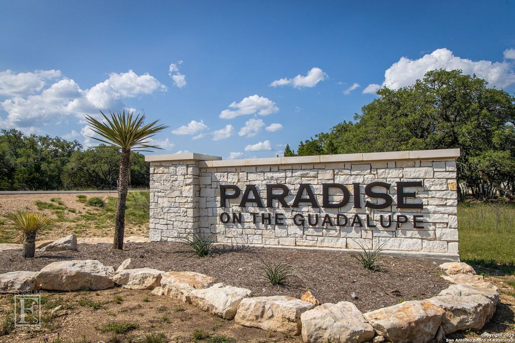 Photo of 1772 Demi John Bend, Canyon Lake, TX 78133 (MLS # 1868781)