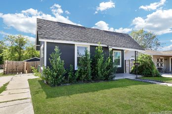 Single Family Residence at 1112 FRESNO