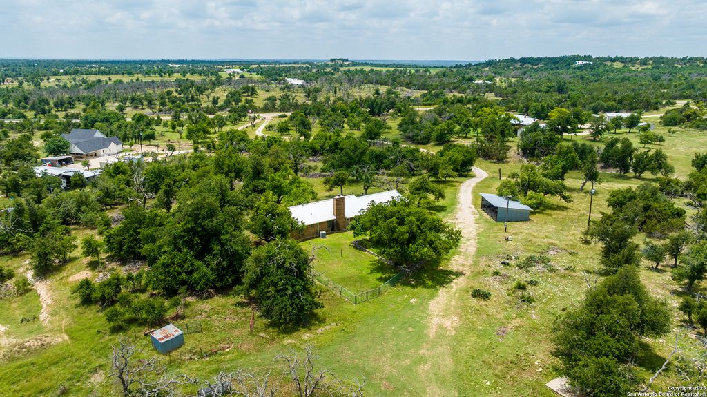Photo of 8218 N US HWY 87, Fredericksburg, TX 78624 (MLS # 1880344)