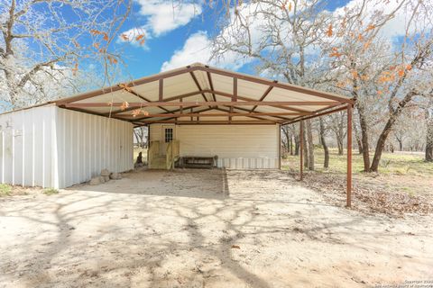 A home in La Vernia