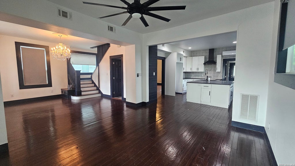 Photo of 139 E Highland Blvd, San Antonio, TX 78210 (MLS # 2020461)