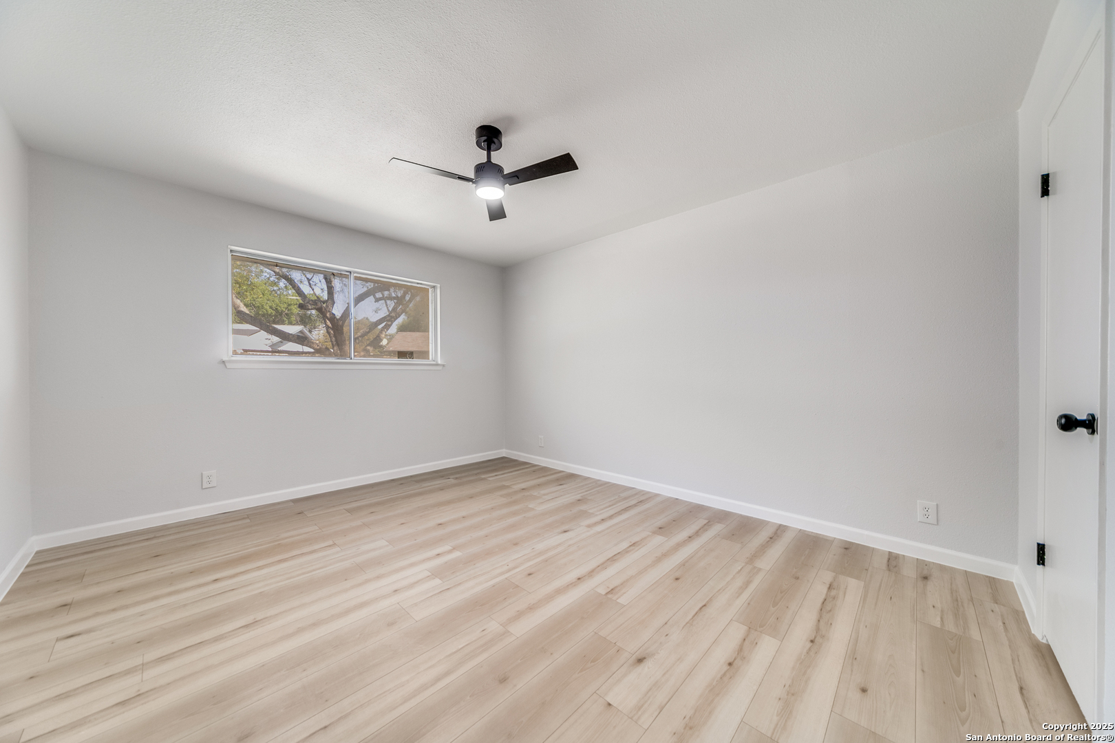 San Antonio, Texas 78240, United States, 3 Bedrooms Bedrooms, ,2 BathroomsBathrooms,Residential,Active,222614