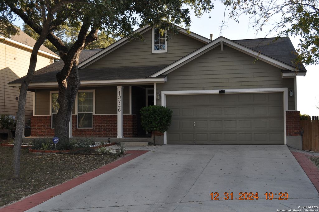 Photo of 10746 Impala Springs, San Antonio, TX 78245 (MLS # 1955195)