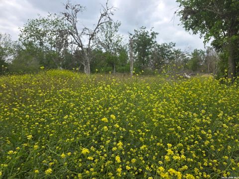 2324 E Chavaneaux San Antonio TX 78214