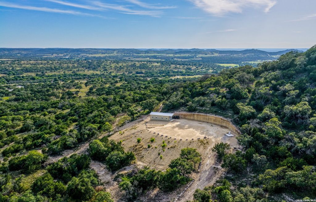 Photo of 152 JUNGFRAU HILL RD, Comfort, TX 78013 (MLS # 1965559)
