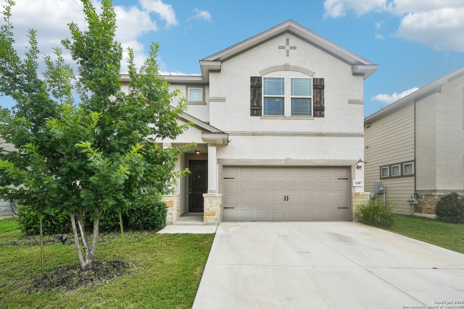 11687 Tribute Oaks