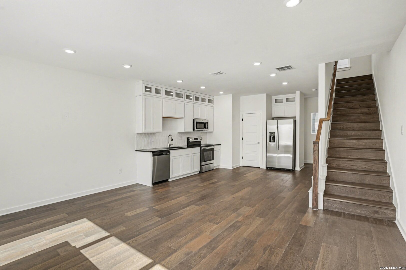 310 W Evergreen St #115 115