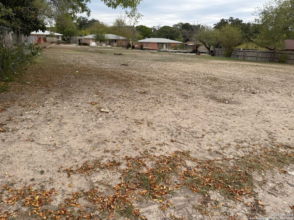 Photo of 210 Sunnyland, San Antonio, TX 78228 (MLS # 1925811)