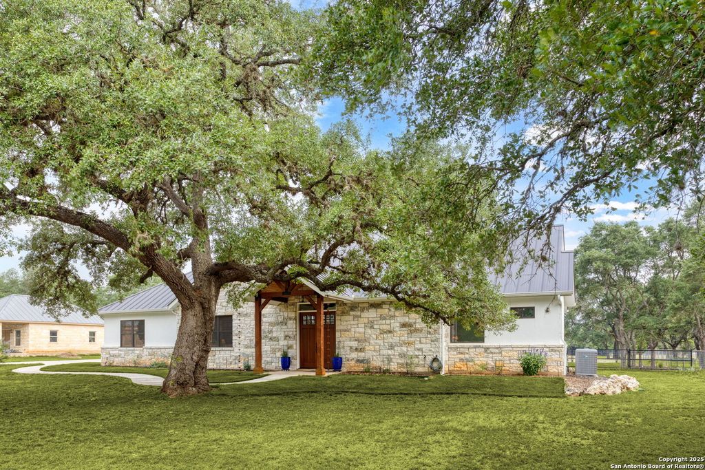Photo of 1133 Horseshoe Falls, Bandera, TX 78003 (MLS # 1868191)