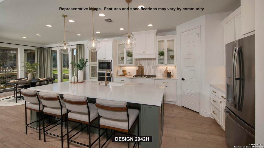 Photo of 113 Brown Swiss Ridge, Boerne, TX 78006 (MLS # 1911575)