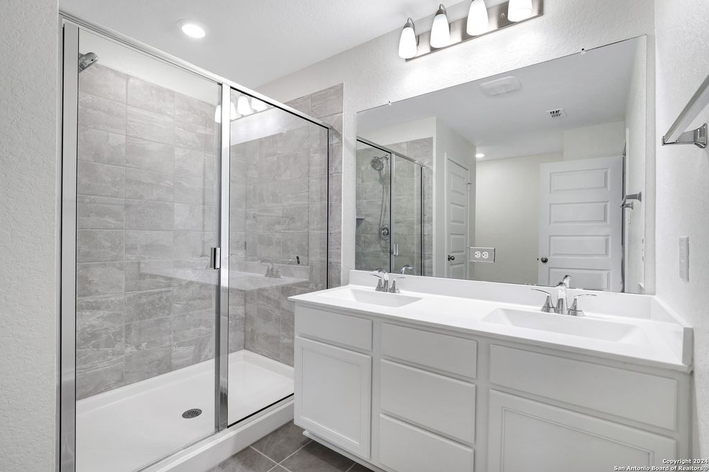 Photo of 14839 Vance Jackson 416 #416, San Antonio, TX 78249 (MLS # 1916535)