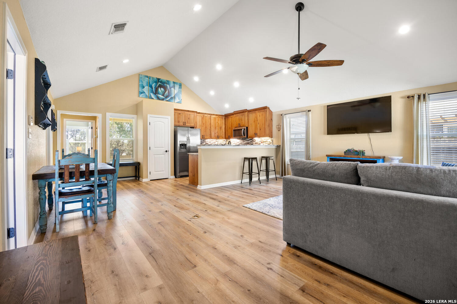 1306 Live Oak - Photo 4