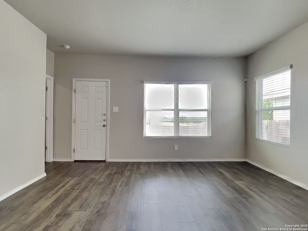 Photo of 4129 Asher alley, St Hedwig, TX 78152 (MLS # 1922759)