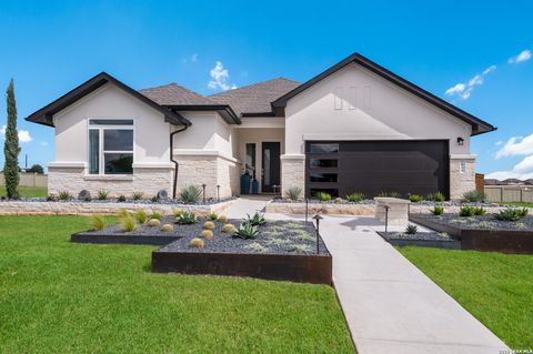 Photo of 868 Silver Fox, Cibolo, TX 78108 (MLS # 1958628)