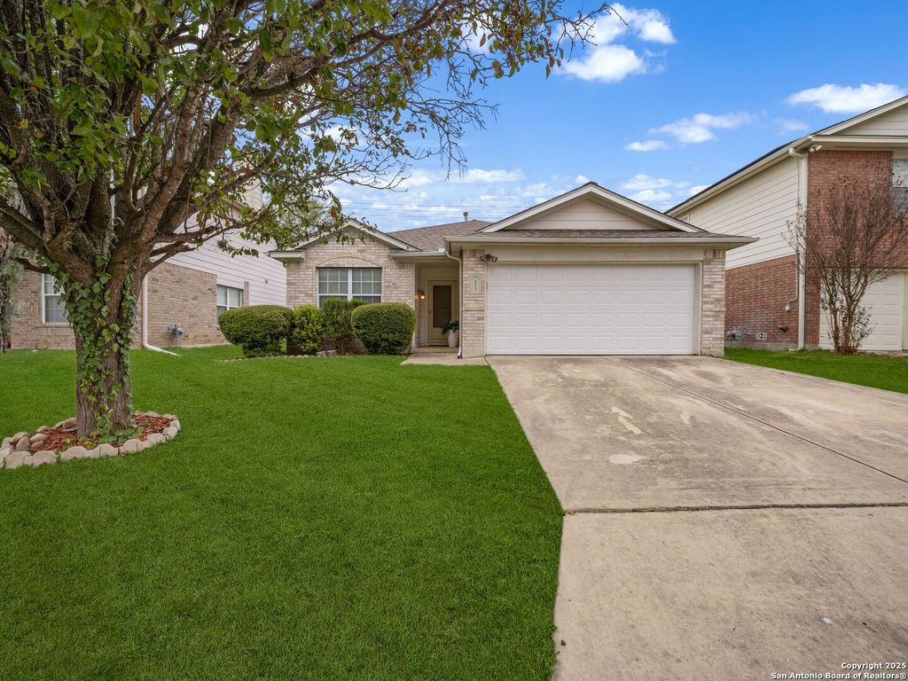 Photo of 6513 Rosethorn Drive, San Antonio, TX 78249 (MLS # 1920305)