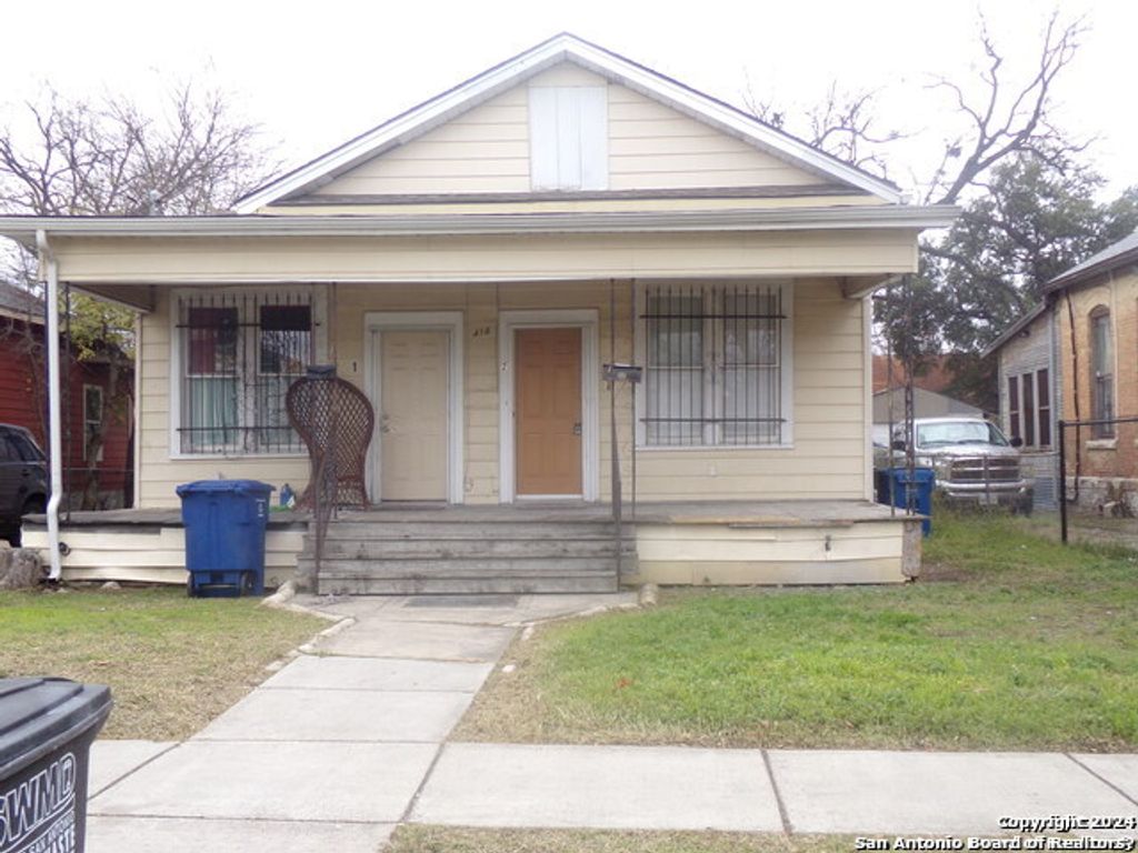 Photo of 418 Warren, San Antonio, TX 78212 (MLS # 1930000)
