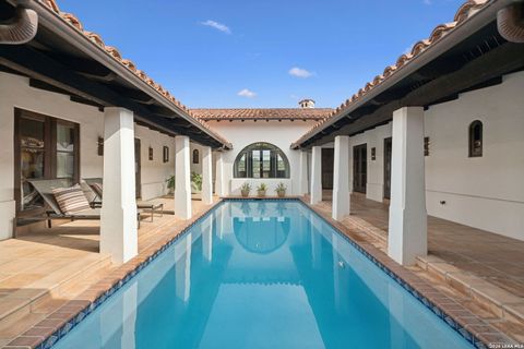 2835 Palomino Springs Bandera TX 78003