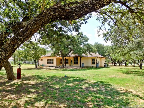 A home in Natalia