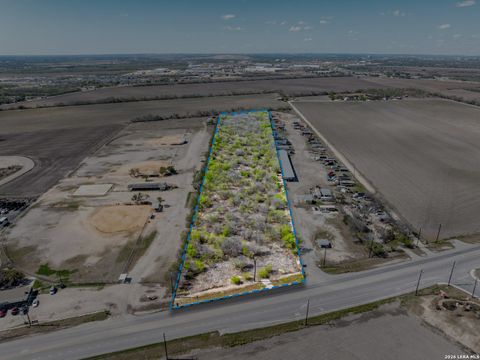 12425 Somerset Von Ormy TX 78073