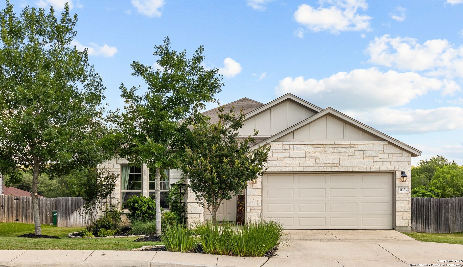 11223 Pomona Park