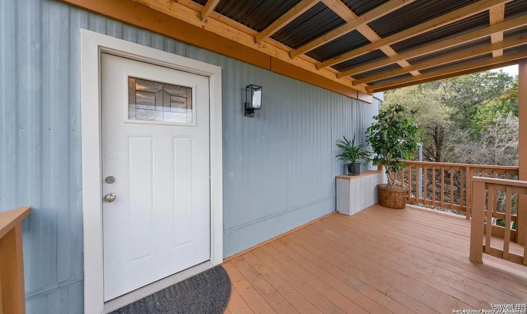 Photo of 1219 Songbird, Canyon Lake, TX 78133 (MLS # 1917994)