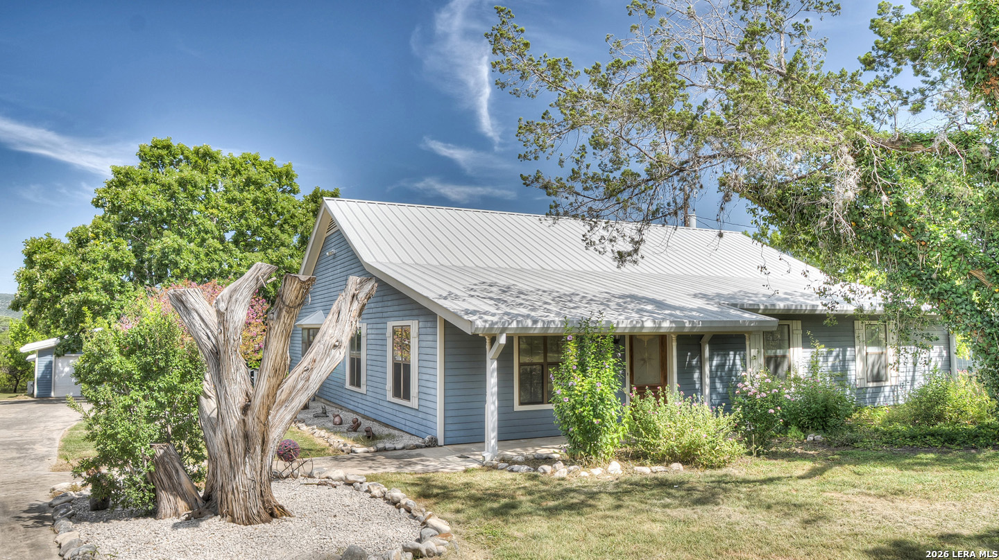 181 LEINWEBER DR